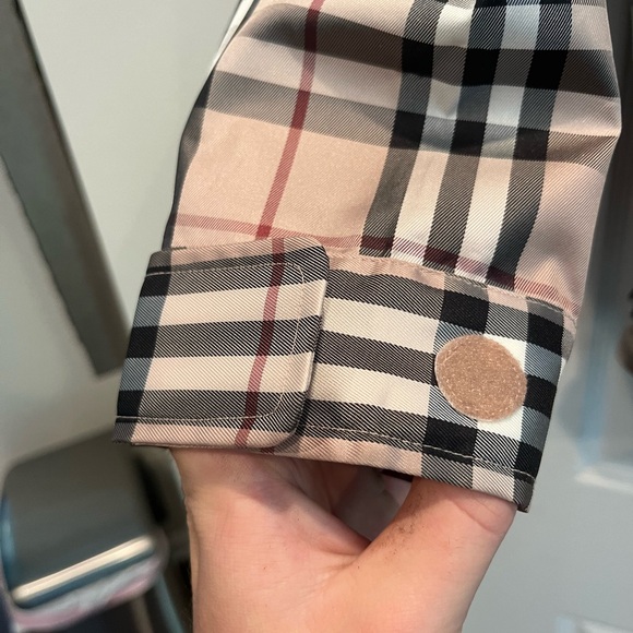 BURBERRY Golf, size M waterproof rain jacket UNISEX - Picture 8 of 9